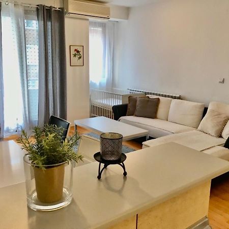 First Choice Apartment Скопие Екстериор снимка